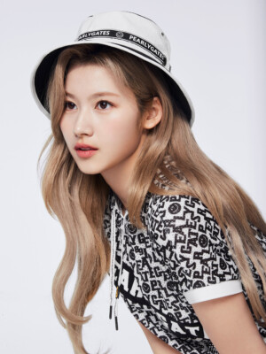 Sana TWICE X Pearly Gates 22SS