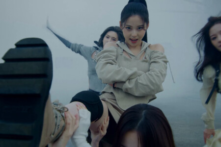 NMIXX Kyujin O.O NMIXX Kyujin