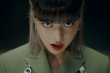 NMIXX Lily O.O NMIXX Lily