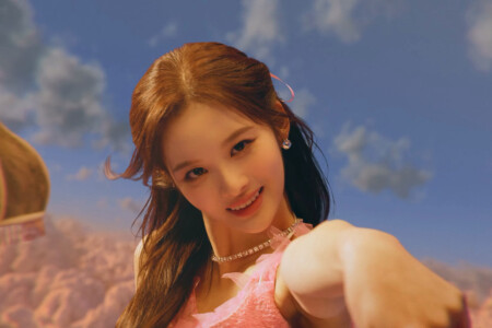 NMIXX Sullyoon O.O NMIXX Sullyoon