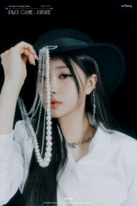 Weeekly Jihan Play Game: Awake Teaser Weeekly Jihan Play Game: Awake Teaser