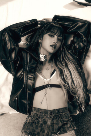 (G)I-DLE Minnie I Never Die Concept (G)I-DLE Minnie I Never Die