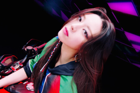 Yuna ITZY Voltage Yuna Voltage