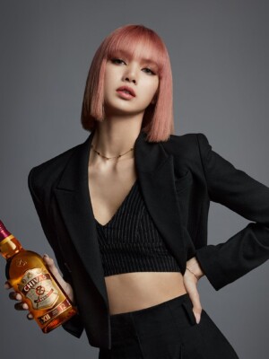 Blackpink Lisa Chivas Regal - I Rise, We Rise Chivas Regal X LISA