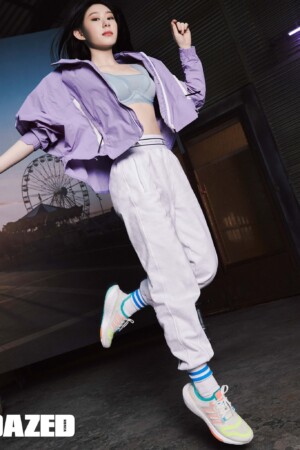 ITZY Chaeryeong Adidas Running Ultraboost 22 - Dazed Korea April 2022 ITZY Chaeryeong Adidas Running Ultraboost 22 - Dazed Korea April 2022