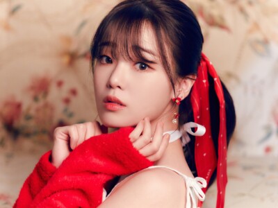 Oh My Girl Seunghee Real Love Teaser - Love Bouquet Photography