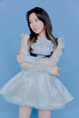 Red Velvet Wendy Feel My Rhythm MV Teaser Photo Red Velvet Wendy Feel My Rhythm MV Teaser Photo