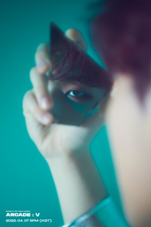 GHOST9 Junhyung Arcade: V Teaser GHOST9 Junhyung Arcade: V