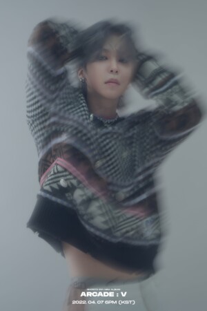 GHOST9 Shin Arcade: V Teaser GHOST9 Shin Arcade: V