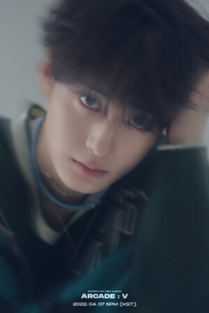 GHOST9 Woojin Arcade: V Teaser GHOST9 Woojin Arcade: V