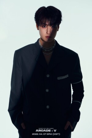 GHOST9 Woojin Arcade: V Teaser GHOST9 Woojin Arcade: V