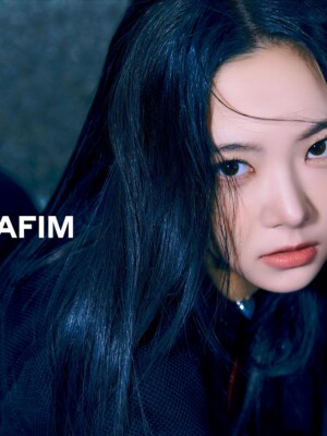 LE SSERAFIM Hong Eunchae Fearless Teaser Back Petrol LE SSERAFIM Hong Eunchae Fearless Teaser