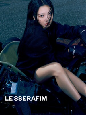 LE SSERAFIM Hong Eunchae Fearless Teaser Back Petrol LE SSERAFIM Hong Eunchae Fearless Teaser