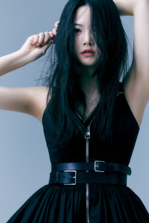 LE SSERAFIM Hong Eunchae Profile