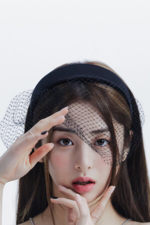 LE SSERAFIM Huh Yunjin Profile LE SSERAFIM Yunjin Profile