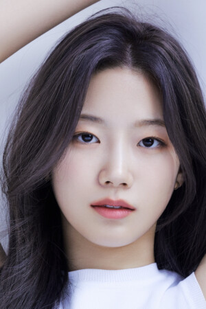 LE SSERAFIM Kazuha Profile LE SSERAFIM Kazuha Profile