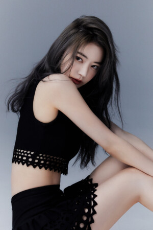 LE SSERAFIM Sakura Profile LE SSERAFIM Sakura Profile