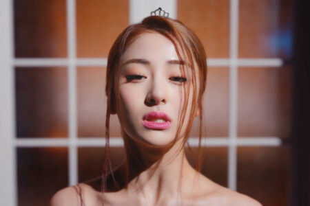 LE SSERAFIM Yunjin FEARLESS LE SSERAFIM Yunjin FEARLESS