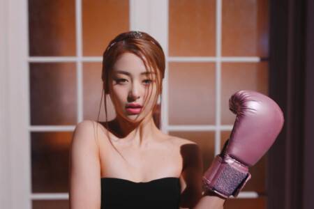 LE SSERAFIM Yunjin FEARLESS LE SSERAFIM Yunjin FEARLESS