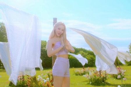 Jinsoul LOONA Flip That LOONA Flip That Jinsoul