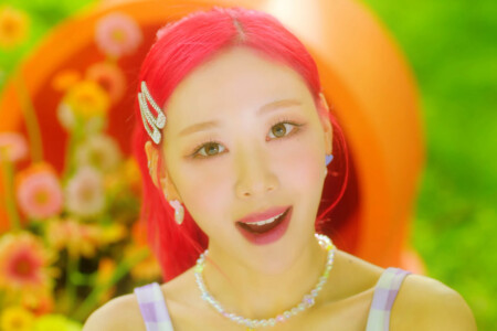 Yves LOONA Flip That LOONA Flip That Yves