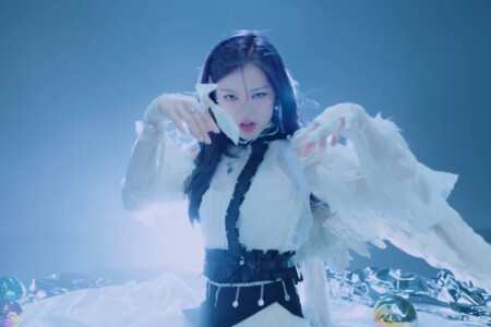 Yue Lapillus Hit Ya Yue Lapillus Hit Ya