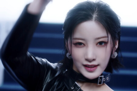 Yuki Purple Kiss memeM Yuki Purple Kiss memeM