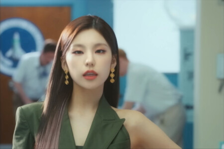 Yeji ITZY Sneakers Yeji Sneakers