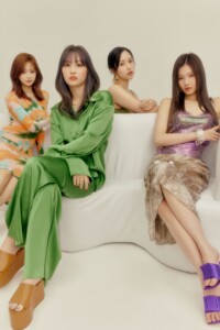 TWICE Cosmopolitan July 2022 Pictorial TWICE Cosmopolitan July 2022 Pictorial