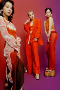 TWICE Cosmopolitan July 2022 Pictorial TWICE Cosmopolitan July 2022 Pictorial