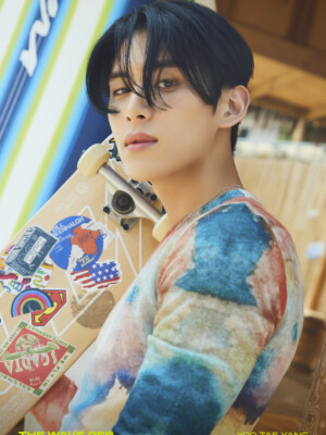 Taeyang SF9 The Wave OF9 Teaser - RAY OF THE SUN ver.