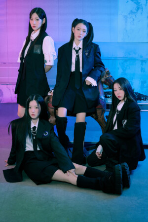 tripleS Acid Angel from Asia Concept Group tripleS Acid Angel from Asia Concept Group