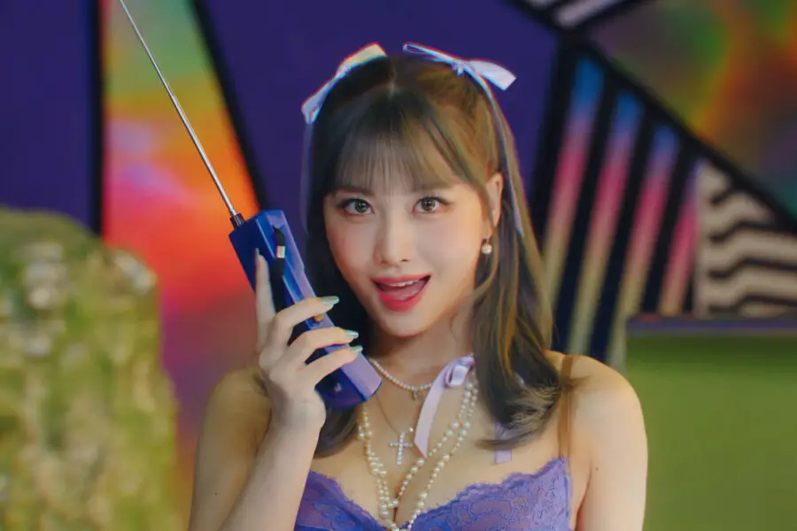 TWICE - Talk That Talk who's who - K-Pop Database / dbkpop.com