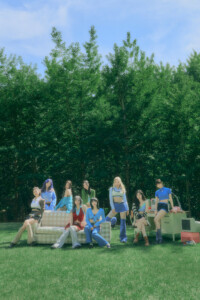 TWICE Between 1&2 Concept 3 Group TWICE Between 1&2 Concept 3 Group