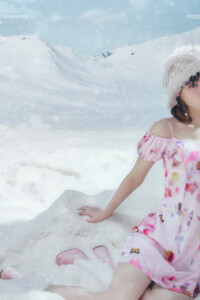 Chaewon LE SSERAFIM Antifragile Teaser - Frozen Aquamarine Chaewon LE SSERAFIM Antifragile Teaser Frozen Aquamarine