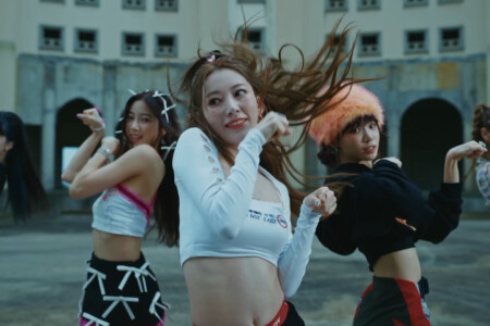 LE SSERAFIM Sakura Antifragile LE SSERAFIM Sakura Antifragile