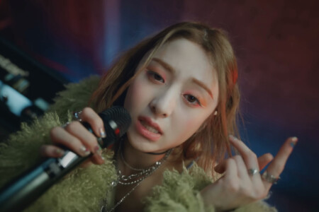 LE SSERAFIM Yunjin Antifragile LE SSERAFIM Yunjin Antifragile