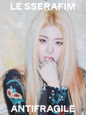 Yunjin LE SSERAFIM Antifragile Teaser - Midnight Onyx Yunjin LE SSERAFIM Antifragile Teaser - Midnight Onyx