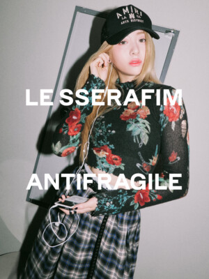 Yunjin LE SSERAFIM Antifragile Teaser - Midnight Onyx Yunjin LE SSERAFIM Antifragile Teaser - Midnight Onyx