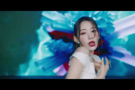 LE SSERAFIM Sakura Impurities LE SSERAFIM Sakura Impurities