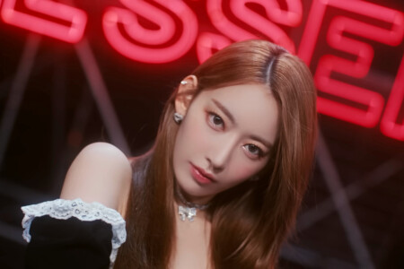 LE SSERAFIM Sakura LE SSERAFIM Sakura Fearless Japanese ver.