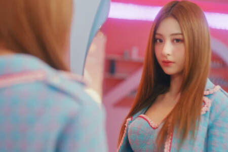 LE SSERAFIM Yunjin LE SSERAFIM Yunjin Fearless Japanese ver.