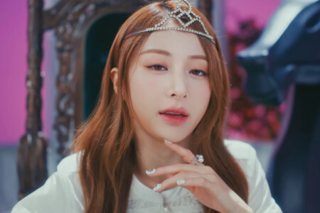 LE SSERAFIM Yunjin LE SSERAFIM Yunjin Fearless Japanese ver.