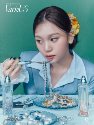 VIVIZ Umji VarioUS Teaser SIDE-A ver. VIVIZ Umji VarioUS Teaser SIDE-A ver.