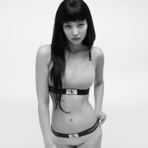 BLACKPINK Jennie Calvin Klein 1996 Spring 2023 BLACKPINK Jennie Calvin Klein 1996 Spring 2023