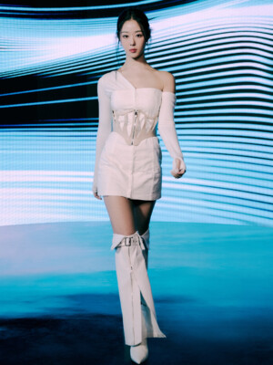 Cherry Bullet Chaerin Cherry Bullet Chaerin Cherry Dash Teaser Runway ver.