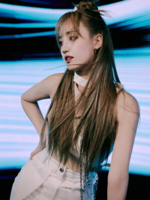 Cherry Bullet Haeyoon Cherry Bullet Haeyoon Cherry Dash Teaser Runway ver.