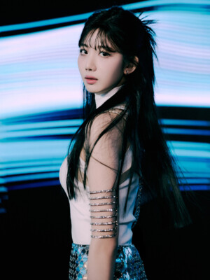 Cherry Bullet Yuju Cherry Bullet Yuju Cherry Dash Teaser Runway ver.