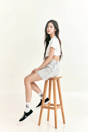 LE SSERAFIM Kazuha Calvin Klein 2023 SS LE SSERAFIM Kazuha Calvin Klein 2023 SS