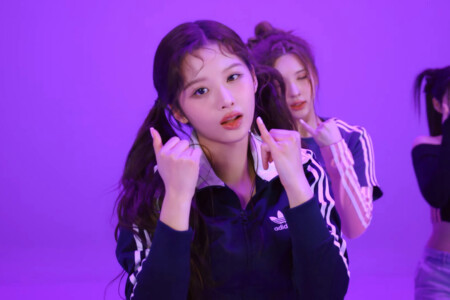 Sullyoon NMIXX Young, Dumb, Stupid Sullyoon NMIXX